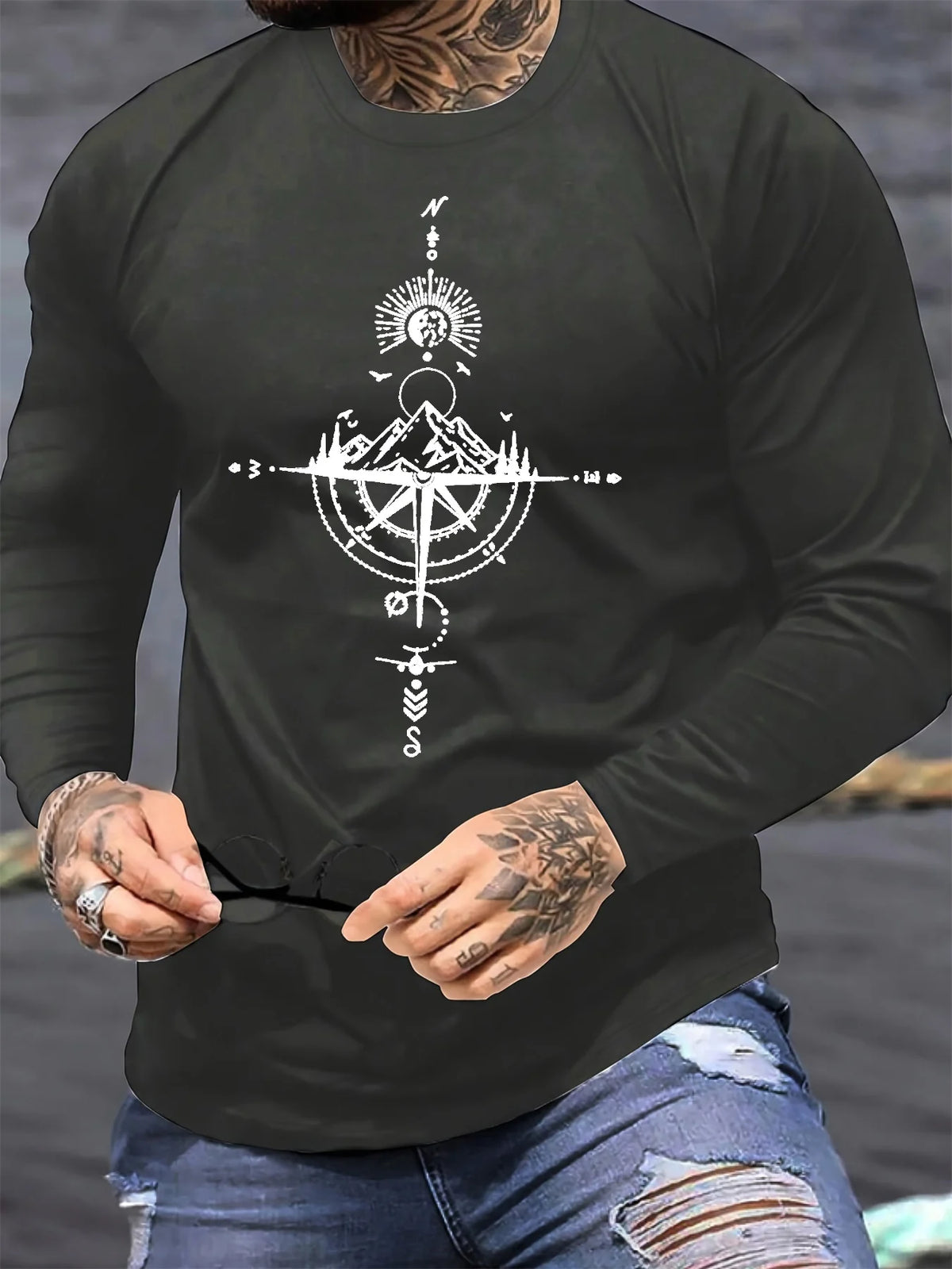 Langarm-T-Shirt für Herren aus 100 % Baumwolle – Oversize-Rundhalsausschnitt mit Berg- und Kompass-Druck