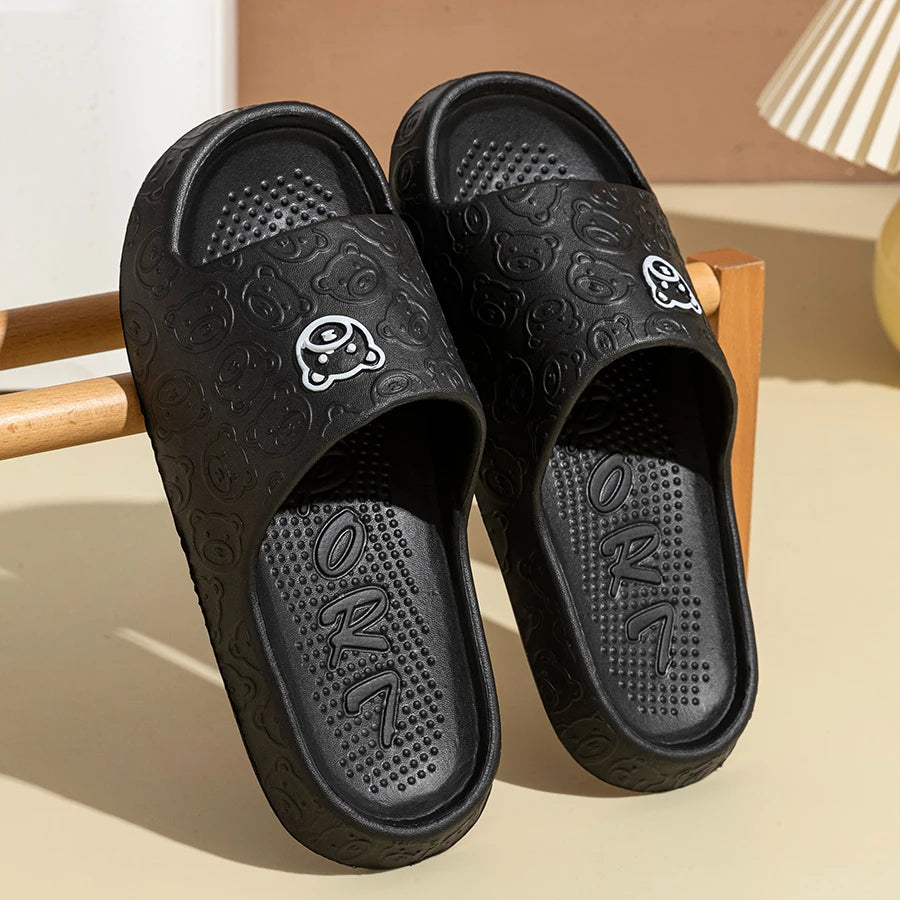 Kleiner Bär Hausschuhe mit Print – Unisex Indoor- & Outdoor-Sandalen
