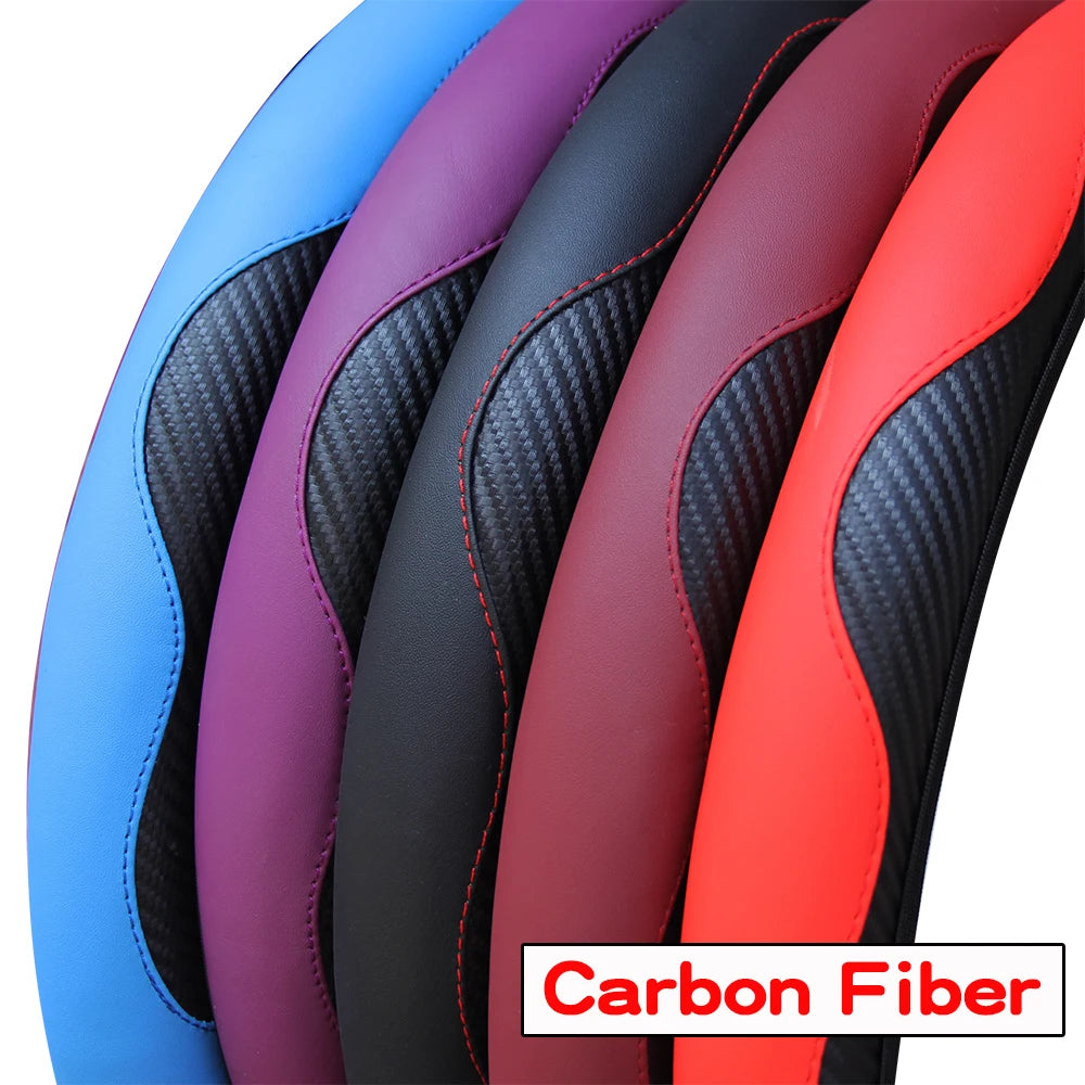 Coprivolante in Pelle PU Effetto Carbonio – Universale 37-38 cm, 13 Colori