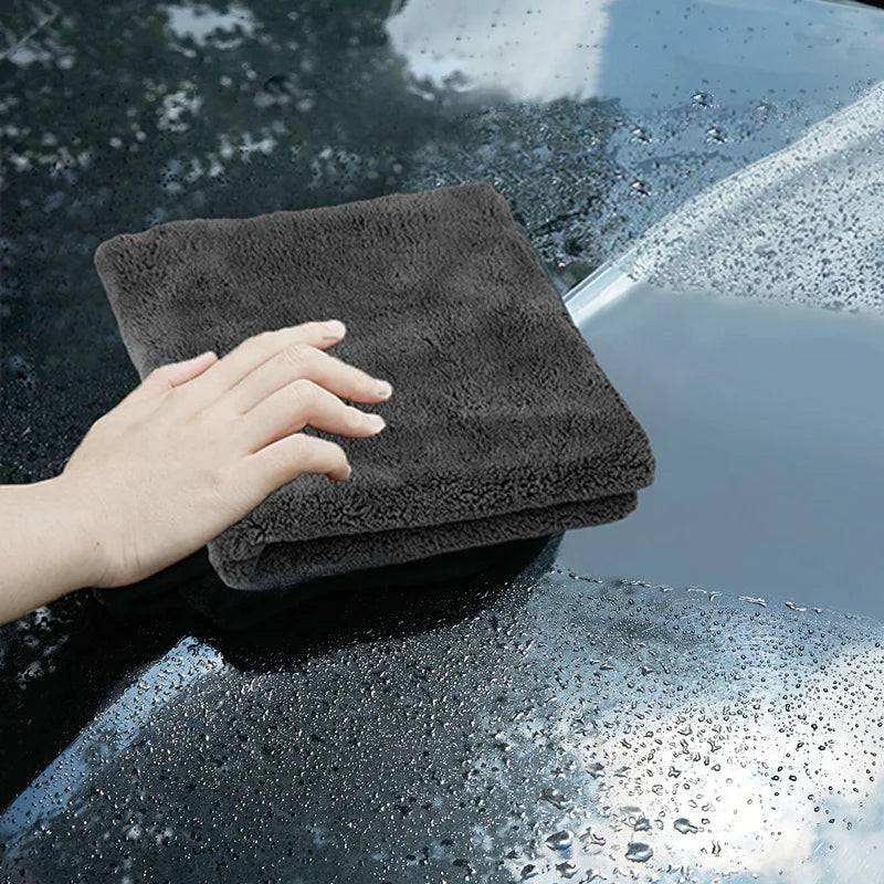 Panni in Microfibra per Auto 40x40cm – Asciugatura, Lucidatura e Detailing